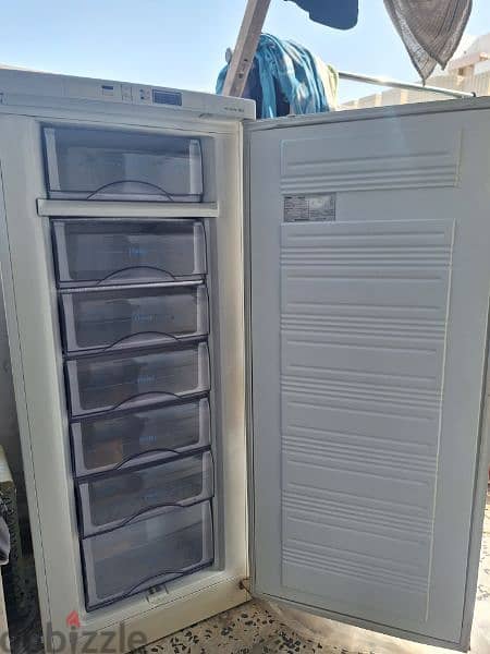 HAIER Refrigerator 2