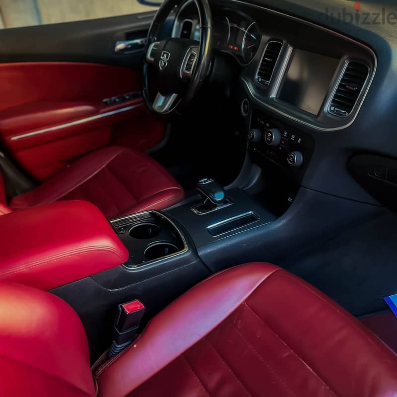 DODGE CHARGER RT RED Very Good Condition 2