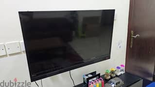 32inch TV, Airtel HD Receiver and 6ft MX dish