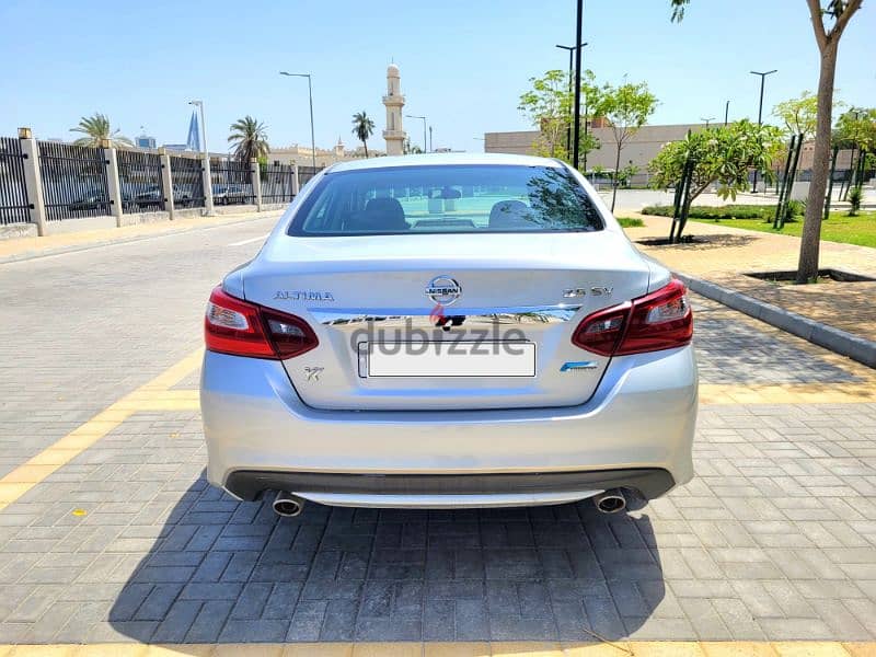 NISSAN ALTIMA MODEL 2018 MODEL WELL MAINTAINED CAR SALE URGENTLY 5