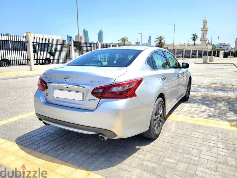 NISSAN ALTIMA MODEL 2018 MODEL WELL MAINTAINED CAR SALE URGENTLY 6