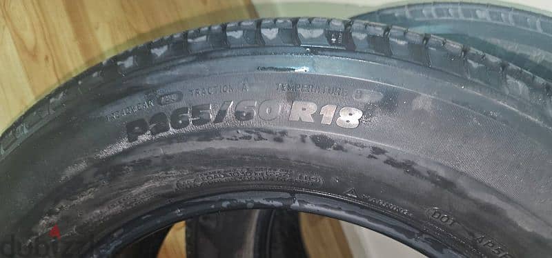 Car tyre for sale good condition 2 pcs size 265 60 R18 1