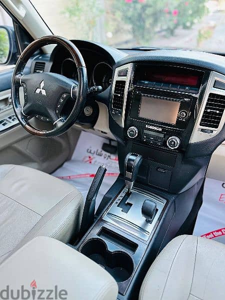 Mitsubishi Pajero 2017 Full option. (4 wheel Drive ) 9