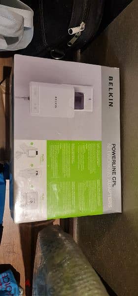 BELKIN up to 200 Mbps POWERLINE CPL

NETWORKING ADAPTERS 3