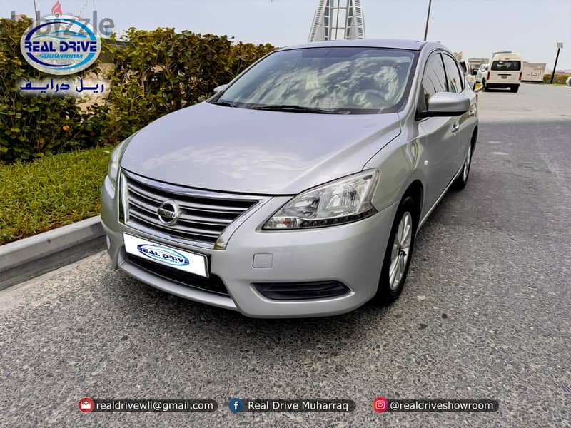 NISSAN Sentra Year-2016 Engine-1.6 4 Cylinder  Colour-Silver 1