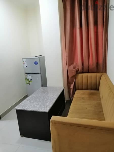 1bedroom furnished flat for rent 180 with ewa 1
