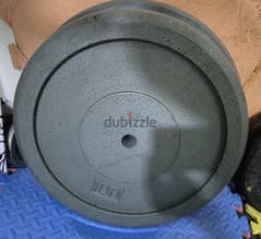 100 Pounds x 2 Iron Gym Plates for Sale on Excellent Condition