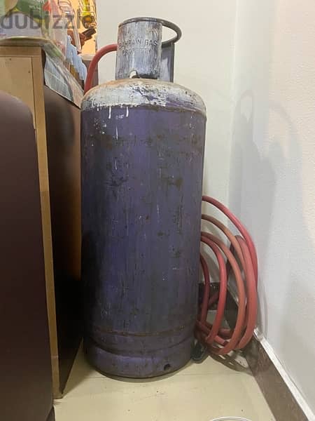 used Gas cyliner and Stove 2
