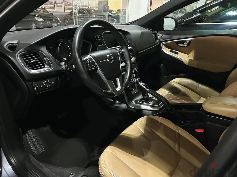 Volvo V40 Cross Country T5 AWD 2019 2.0L TC 55000 km Under warranty 3