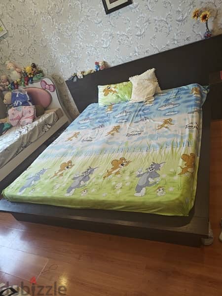 storage King size bed 1