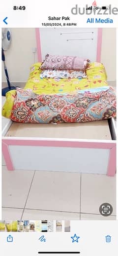 pink bed