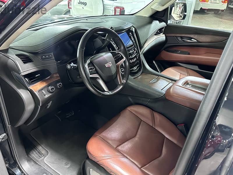 2017 Cadillac Escalade ESV 4
