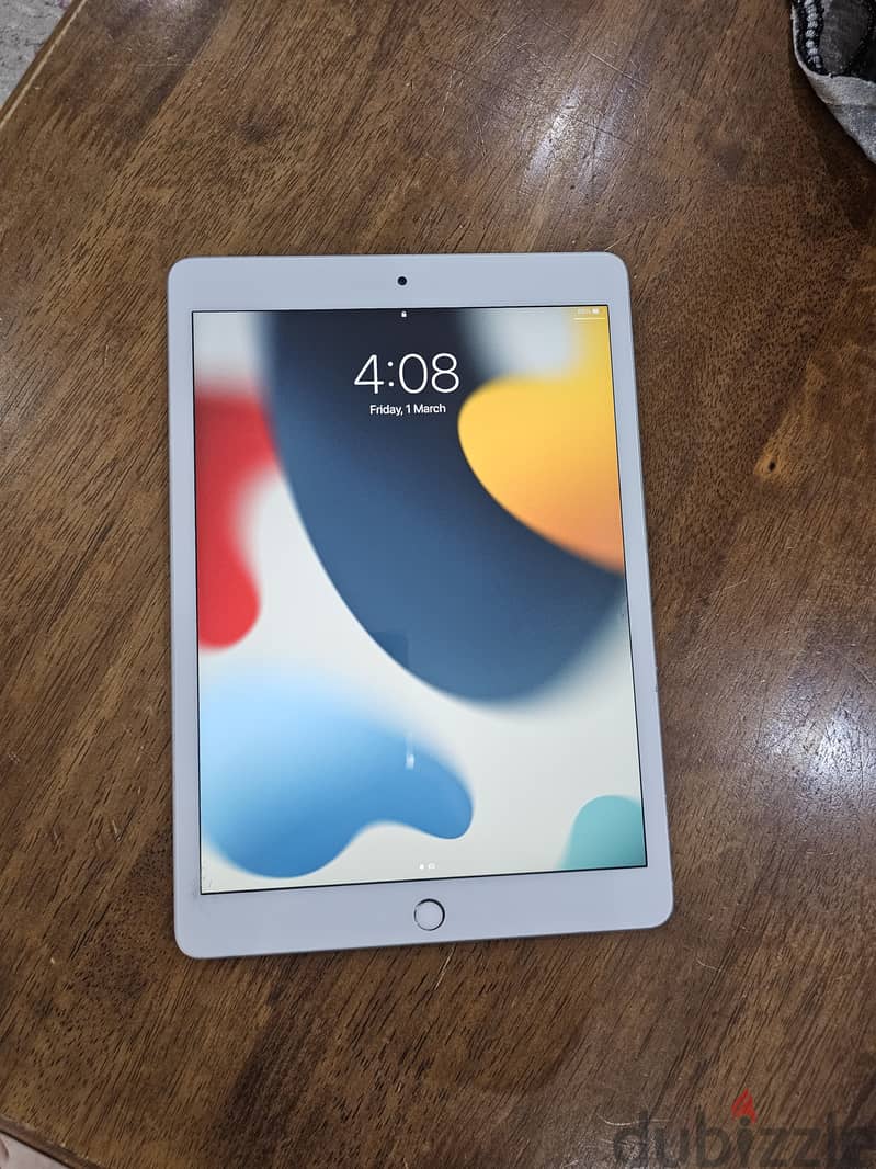 iPad mini 5  64Gb   working perfectly 70BD 3