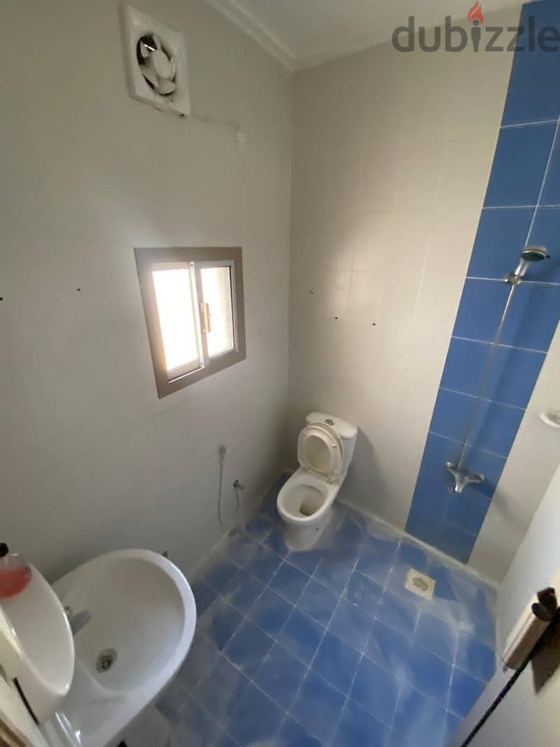 Nice Flat For Rent In Muharraq With EWA 5