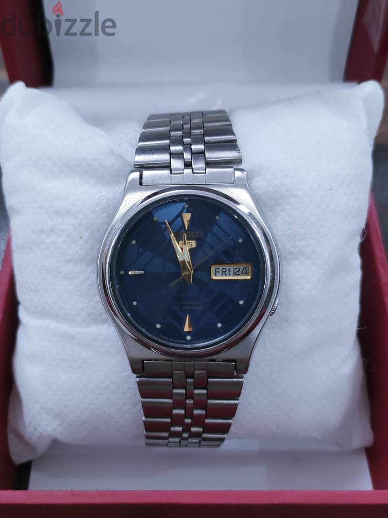 Vintage Seiko5 watches for sale 6
