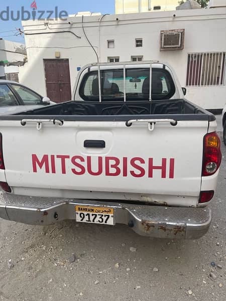 MITSUBISHI 2