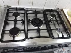 Cooking range for sale (5 burners) in mint condition