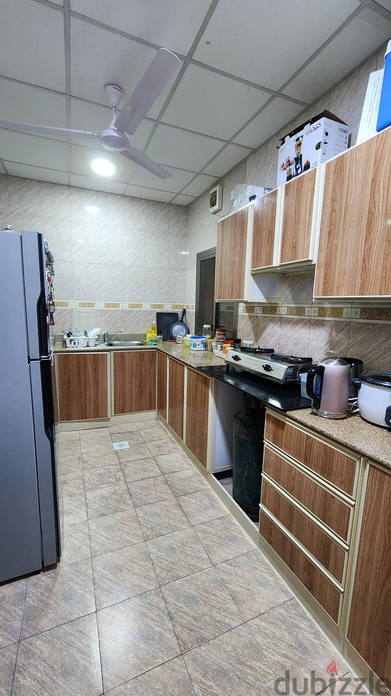 Sharing Room For A Executive Lady In a 2 BHK Apartment in Manama 3