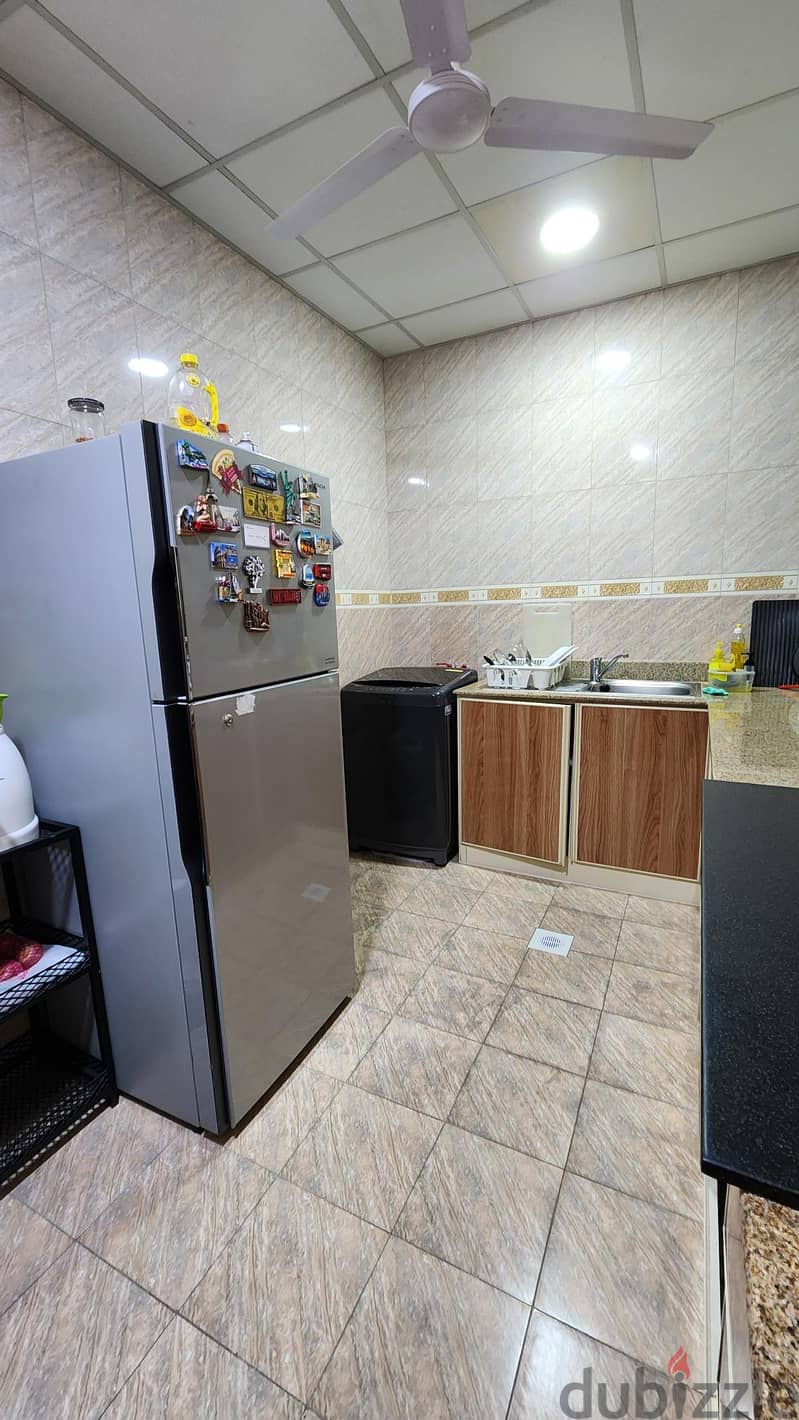 Sharing Room For A Executive Lady In a 2 BHK Apartment in Manama 4