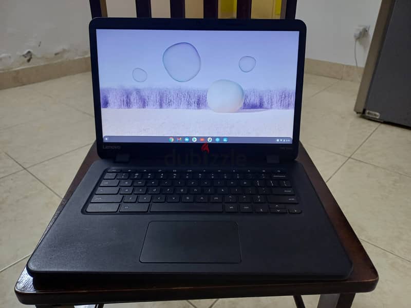 Hello i want to sale my Lenovo Chromebook touched screen 3