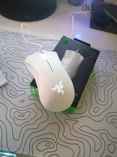 KEYBOARD AND MOUSE 0