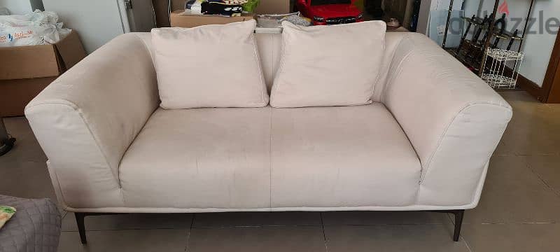 Mobilia Uno Ivory Velvet Sofa 2 Seaters 0