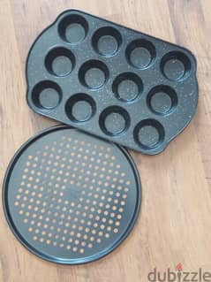 Baking Steel Pizza Pan With Holes, 12 hole Nonstick cup cake tray 0