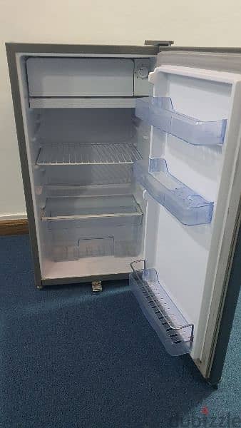 2 Used fridge in good condition for sale 6