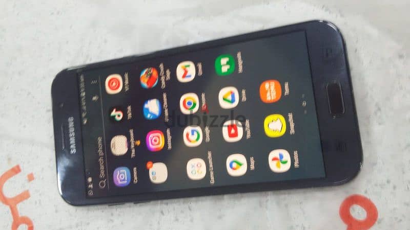 Galaxy A7 20 bd without accessories 2