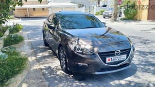 Mazda3 full option 2015 second owner free accidents original paint