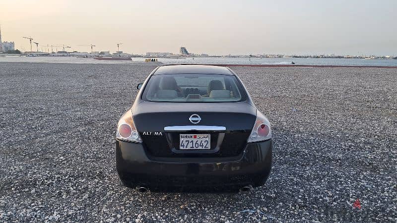 Nissan Altima 2.5cc ,Clean Car,Good Condition 7