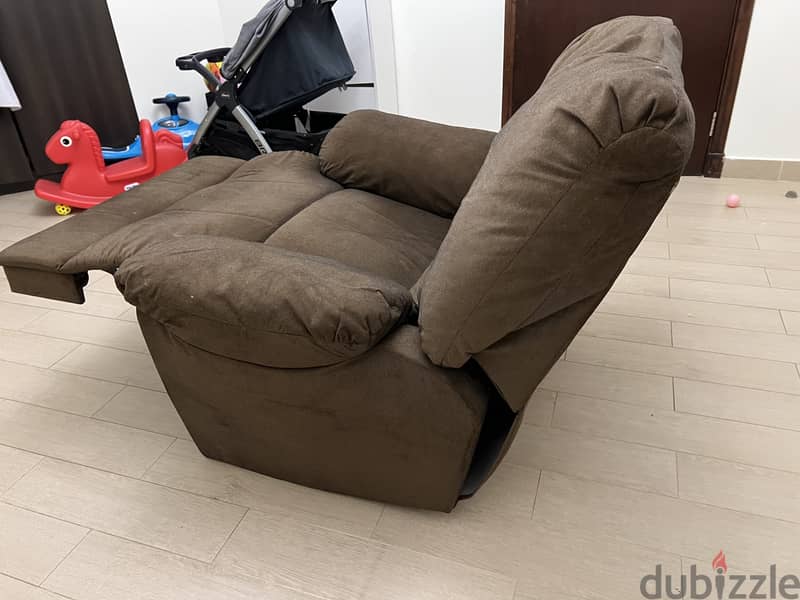 Recliner BD49/- only 2