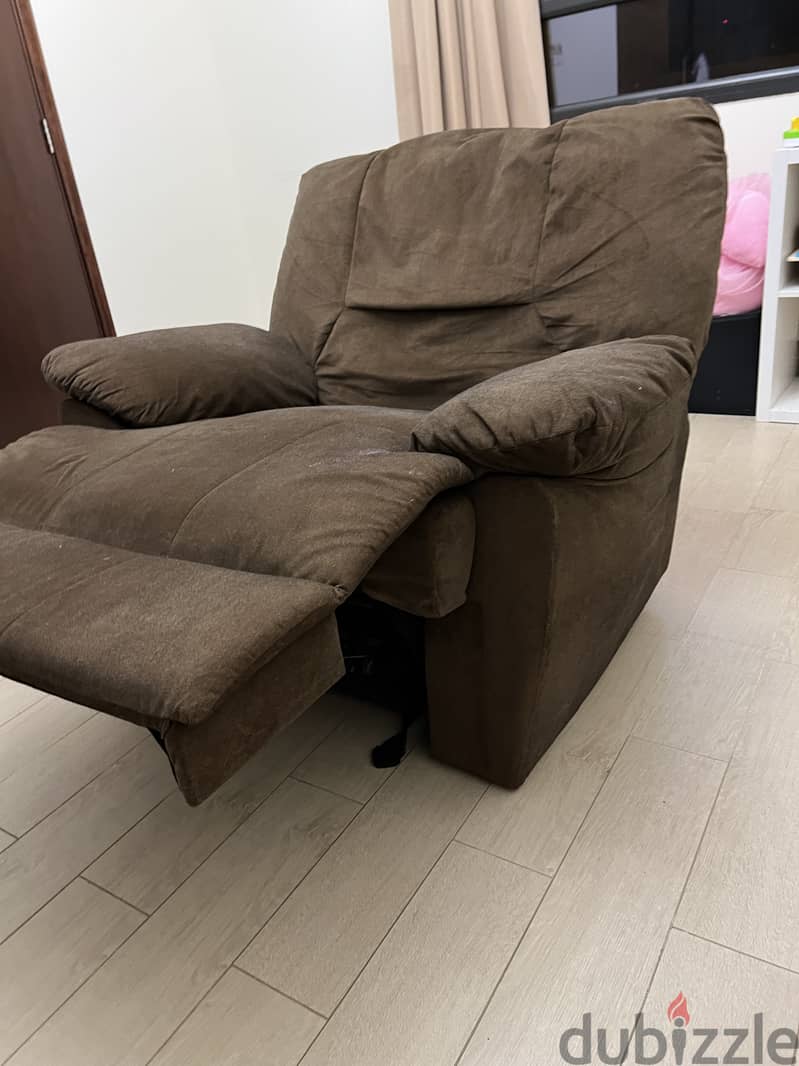Recliner BD49/- only 3