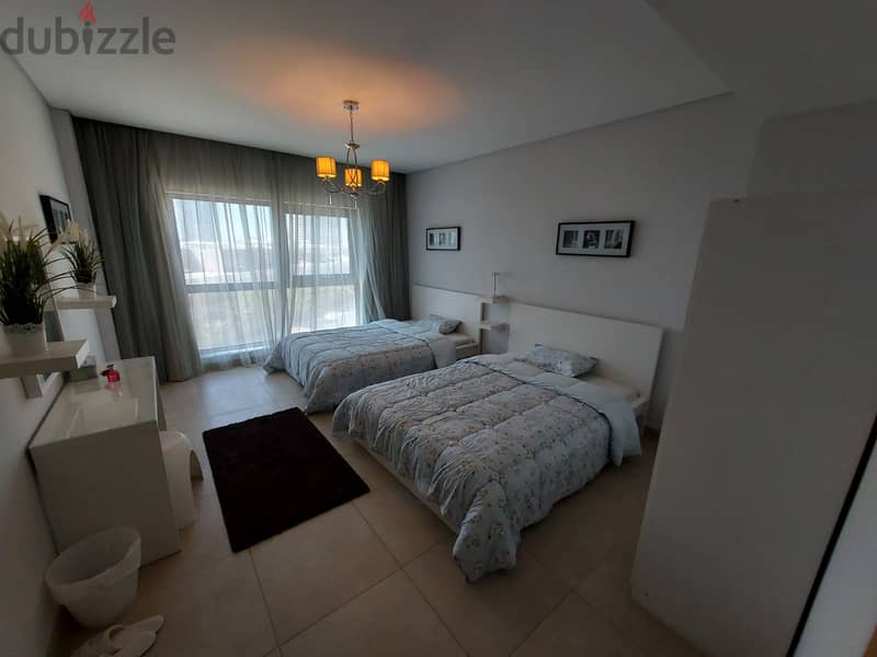 Best deal 2 BR cozy flat for sale in amwaj island . . !! 12