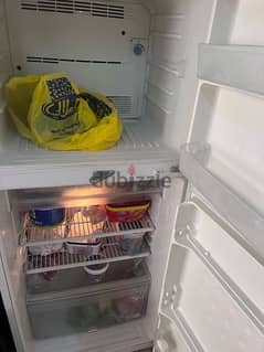 Sharp fridge 0