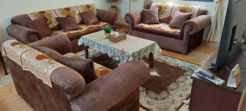 7 seater sofa set with Coffee table 0