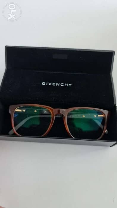 Givenchy olx shop