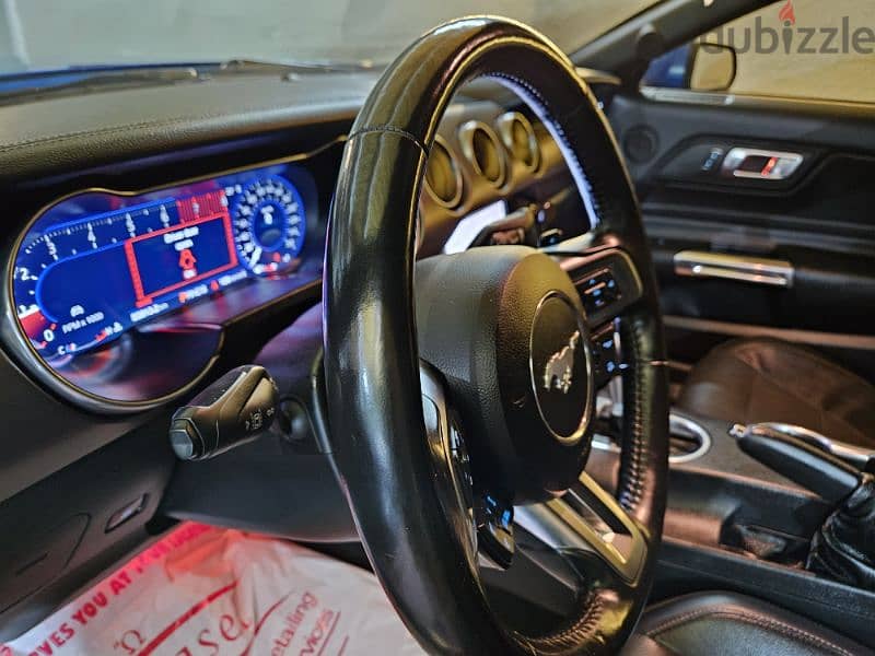 Mustang Black Interior, Blue Metalic Body, 2020 - 64 KM convertible 18