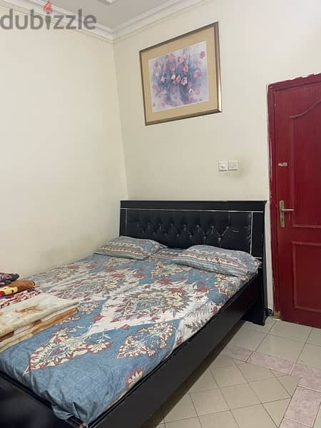 2 Bed room Fully Furnshd  flat  rent -3 month (15june -14sept)with EWA 5
