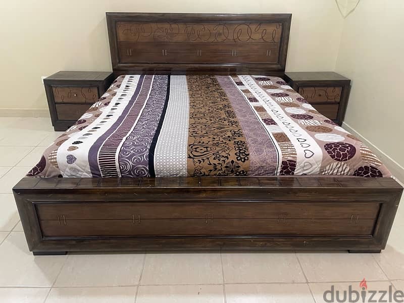 King size bed for sale 2