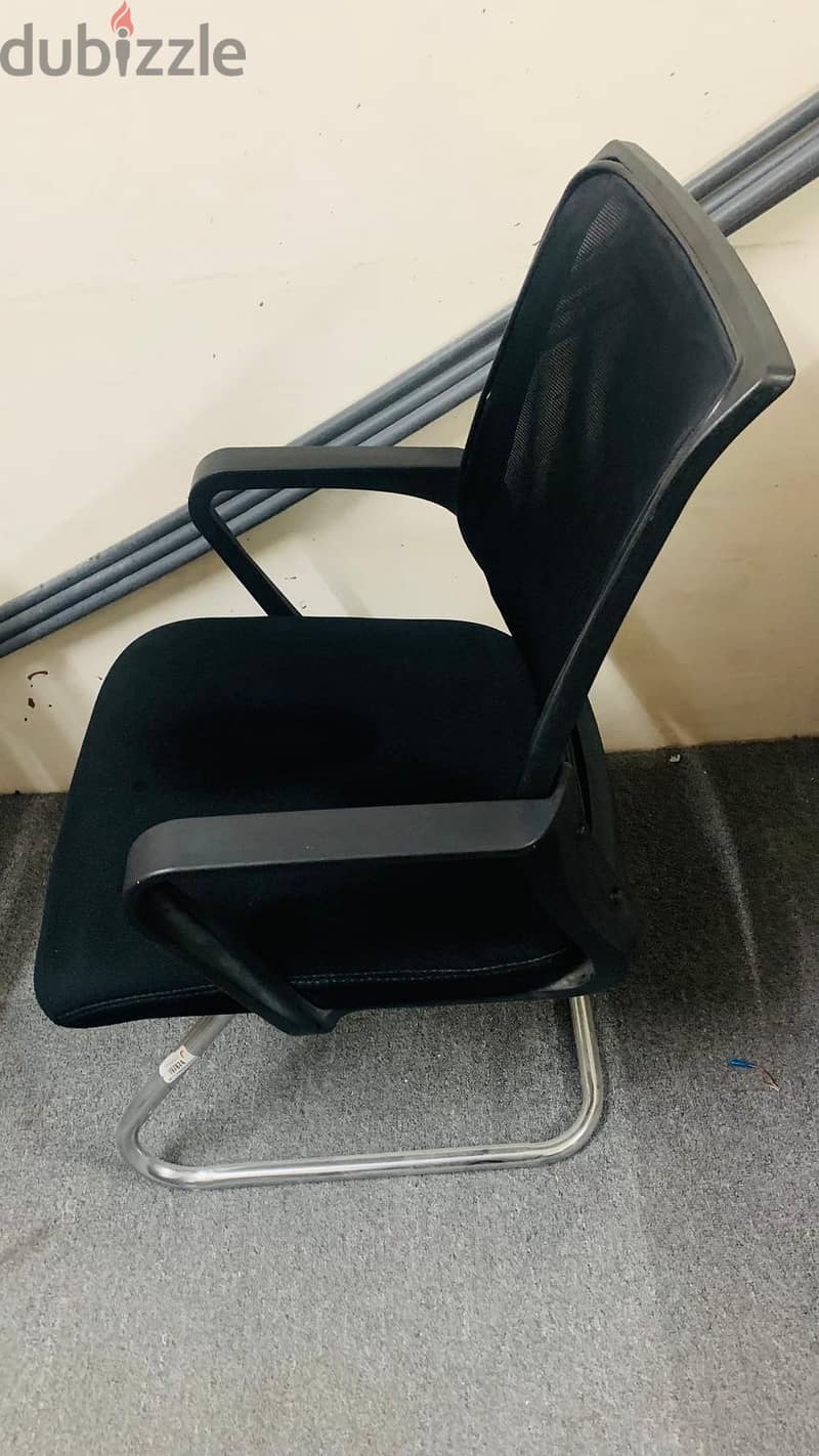 Office Chair for Sale ( Like brand new ) 1