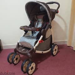 cont(36216143) Graco Stroller Foldable for sale in good condition big