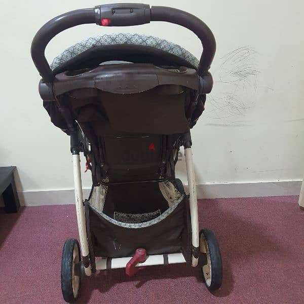 cont(36216143) Graco Stroller Foldable for sale in good condition big 5