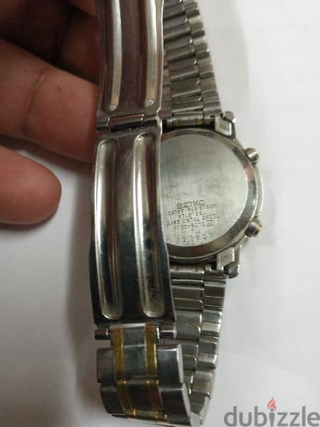 ساعة يد ماركه قديمه واصليه SEIKO  بحاله ممتازه سعر ٥٠ دينار 3