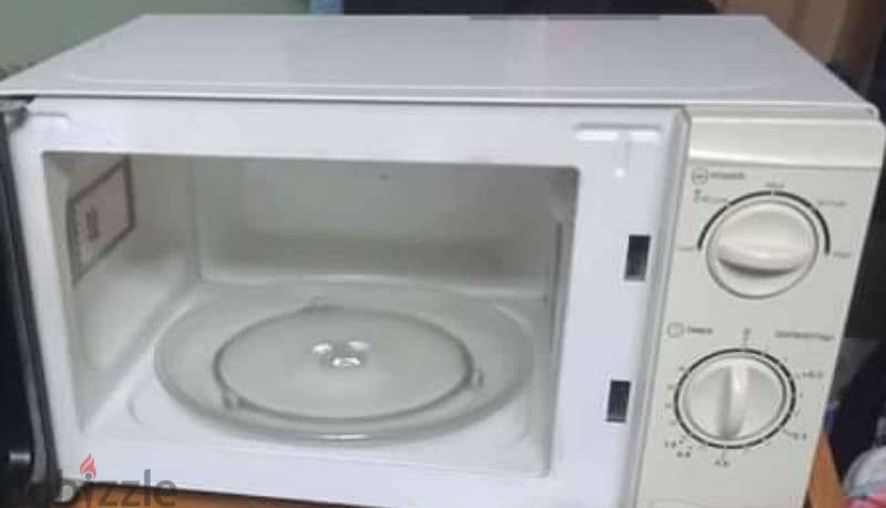 Midea microwave oven 20 LTR for sale 2