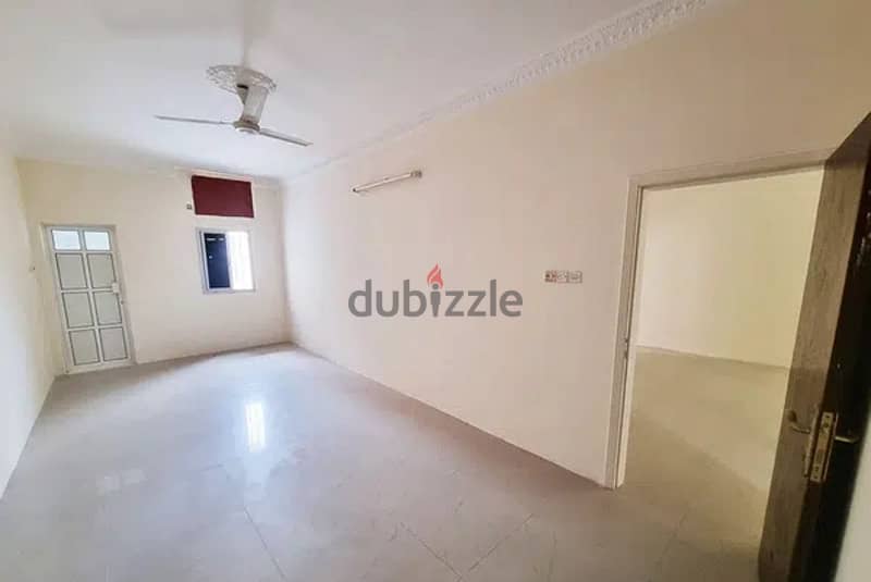 2bedroom flat for rent in gudaibiya 3