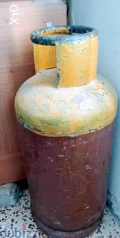 Ria Gas Cylinder and the  Regulator