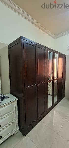 Cupboard for sale 4