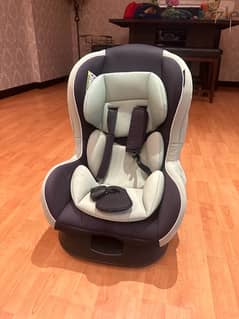 Mothercare Car seat 0
