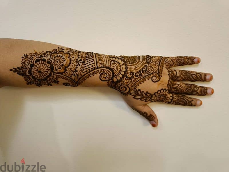 Henna for hands and feet 1